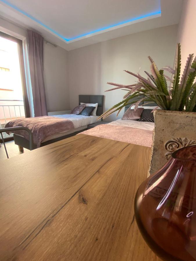 زافيارتشي Aparthotel Riva المظهر الخارجي الصورة