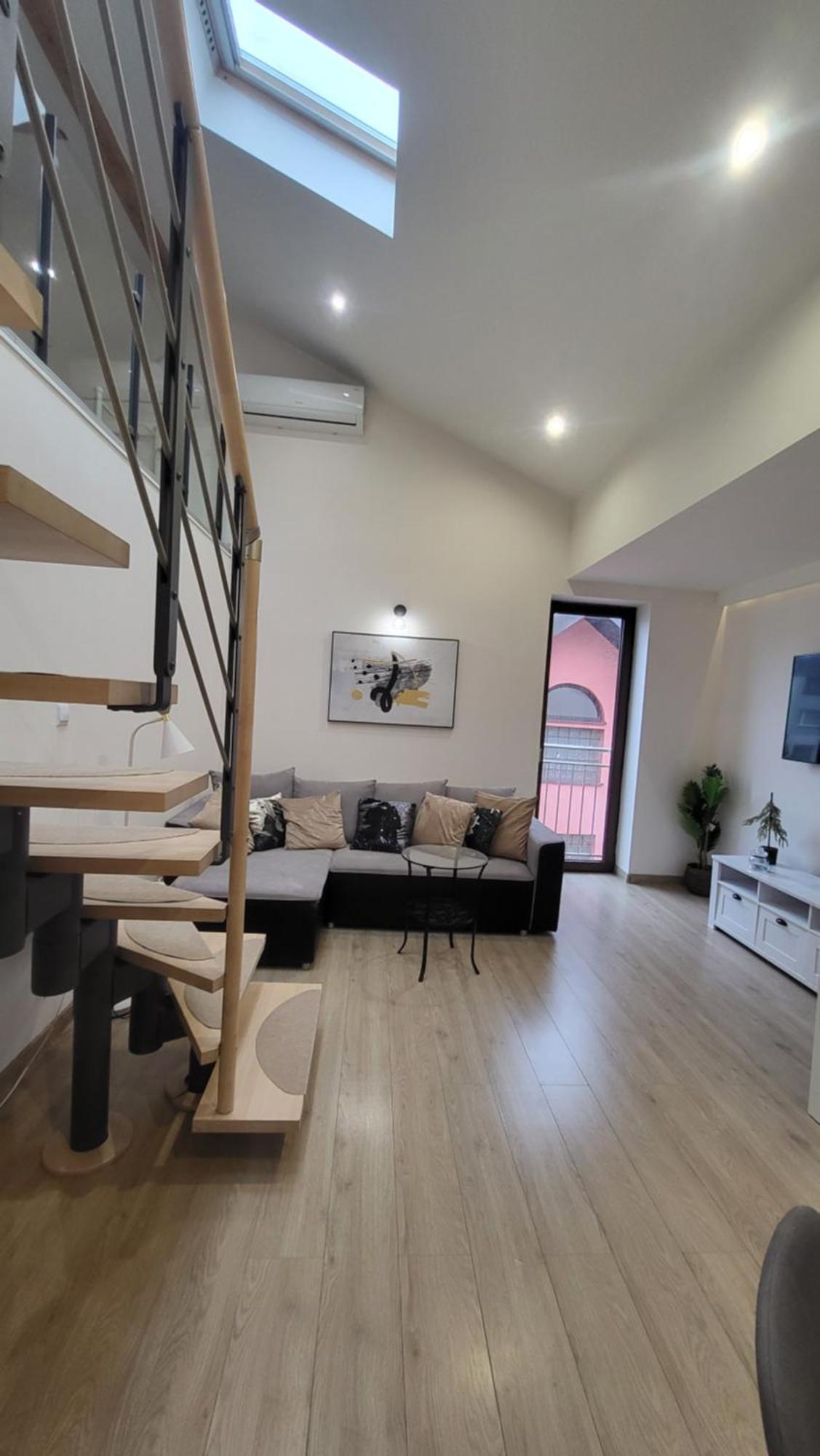 زافيارتشي Aparthotel Riva المظهر الخارجي الصورة